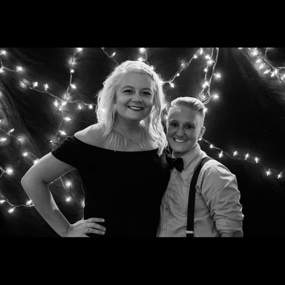 Meet your Posher, Samantha - Picture 3 of 3